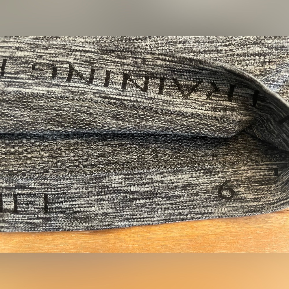 Lululemon Tank - Picture 4 of 4